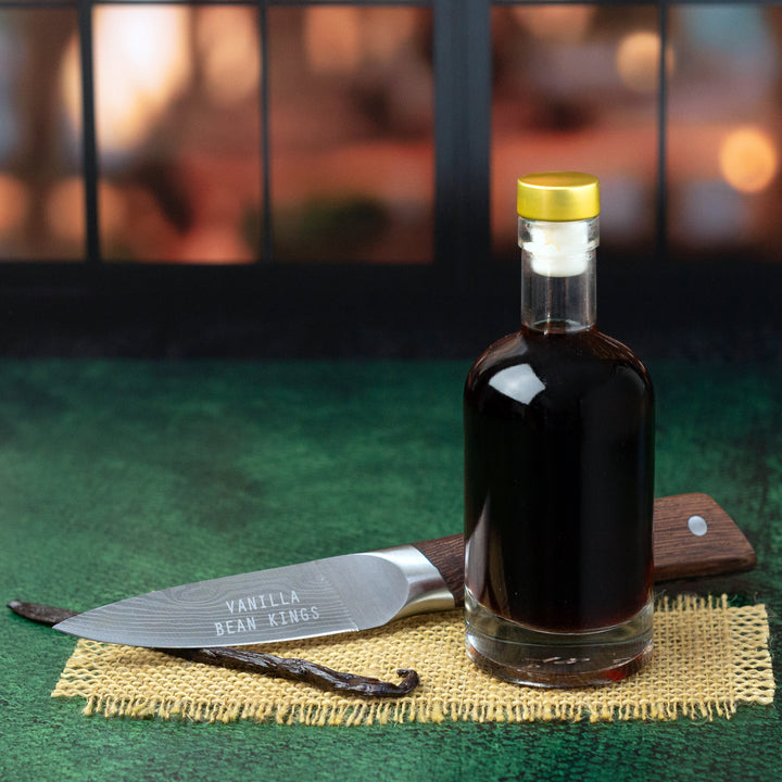 congo vanilla beans extract in a glass bottle